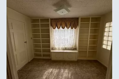 37 E Clark St, Grantsville, UT 84029 - Photo 11