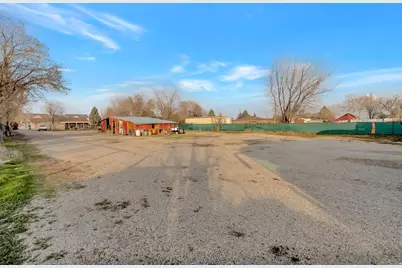 2741 W Haun Dr, West Jordan, UT 84088 - Photo 27