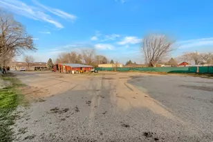 2741 W Haun Dr, West Jordan, UT 84088 - Photo 27