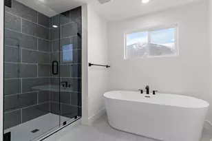 2237 E Parkside Cir S, South Ogden, UT 84403 - Photo 29