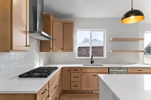 2237 E Parkside Cir S, South Ogden, UT 84403 - Photo 11