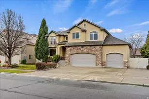 794 S 700 W, Layton, UT 84041 - Photo 3