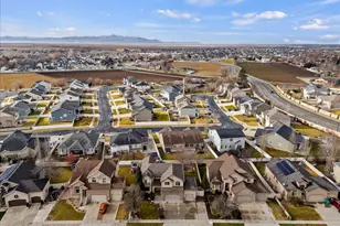 794 S 700 W, Layton, UT 84041 - Photo 51