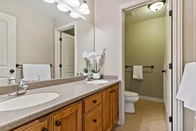 794 S 700 W, Layton, UT 84041 - Photo 29