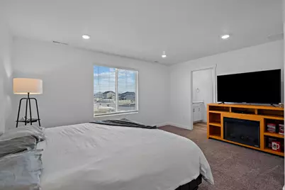 452 N Commodore Ln, Saratoga Springs, UT 84045 - Photo 17