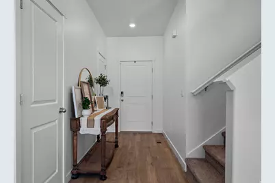 452 N Commodore Ln, Saratoga Springs, UT 84045 - Photo 3