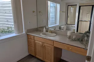 1187 E Parkstone Dr, Draper, UT 84020 - Photo 29