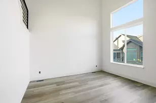 189 E 210 N, North Salt Lake, UT 84054 - Photo 31