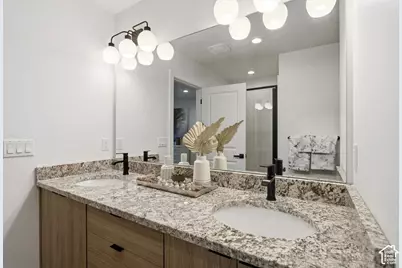 189 E 210 N #8, North Salt Lake, UT 84054 - Photo 35