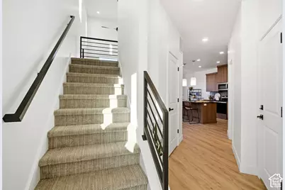 189 E 210 N #8, North Salt Lake, UT 84054 - Photo 39
