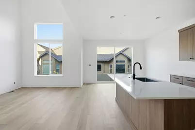 189 E 210 N #8, North Salt Lake, UT 84054 - Photo 33