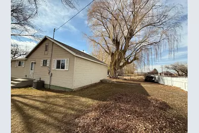 1961 Cove Rd S, Roosevelt, UT 84066 - Photo 9