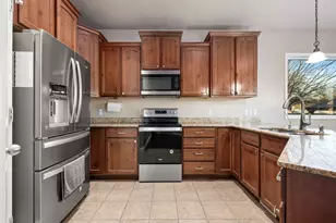 3428 W Chatel Dr S, Riverton, UT 84065 - Photo 7