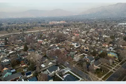 2553 S Chadwick Dr E, Salt Lake City, UT 84106 - Photo 35