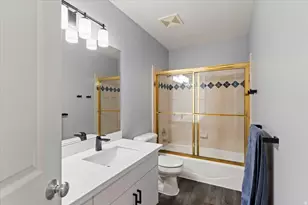 438 W 1050 N, Centerville, UT 84014 - Photo 21