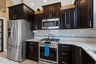 438 W 1050 N, Centerville, UT 84014 - Photo 9