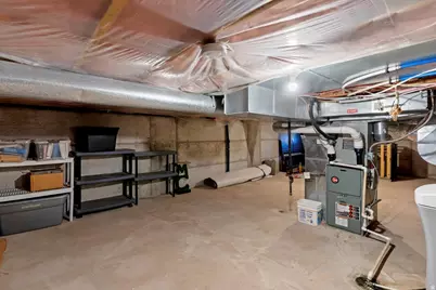 438 W 1050 N, Centerville, UT 84014 - Photo 25