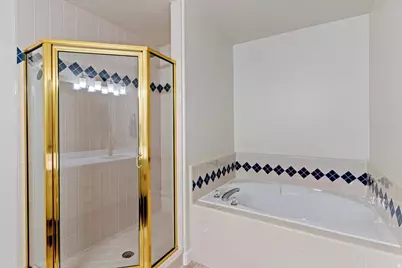 438 W 1050 N, Centerville, UT 84014 - Photo 19