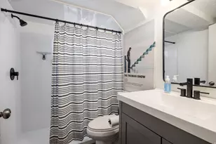 1090 E South Weber Dr, South Weber, UT 84405 - Photo 27