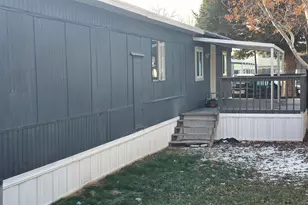 748 W Big Mountain Dr S, Taylorsville, UT 84123 - Photo 9