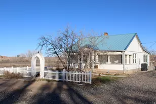 70 N 100 W, Hanksville, UT 84734 - Photo 17