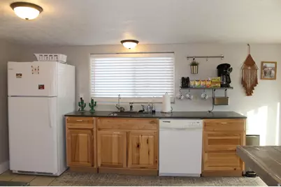 70 N 100 W, Hanksville, UT 84734 - Photo 9