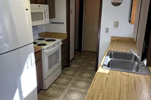 131 W 400 S, Vernal, UT 84078 - Photo 17