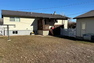 131 W 400 S, Vernal, UT 84078 - Photo 7