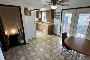 131 W 400 S, Vernal, UT 84078 - Photo 15