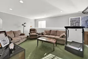 5729 Main Point Blvd, South Ogden, UT 84405 - Photo 21