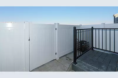 623 N Scuttlebutt Ln #2047, Saratoga Springs, UT 84043 - Photo 5