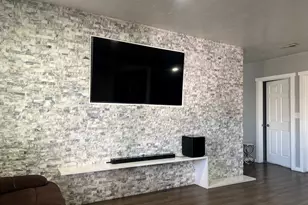 2472 S Hempstead St, West Valley, UT 84119 - Photo 3