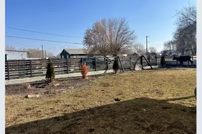 2472 S Hempstead St, West Valley, UT 84119 - Photo 11