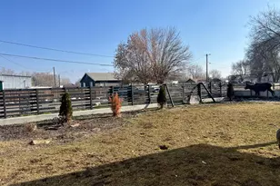 2472 S Hempstead St, West Valley, UT 84119 - Photo 11