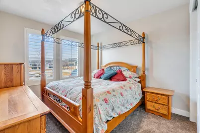 5002 W Maidstone Ct W, West Valley, UT 84120 - Photo 13