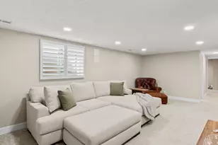 5189 S Espadrille Dr, Taylorsville, UT 84129 - Photo 15