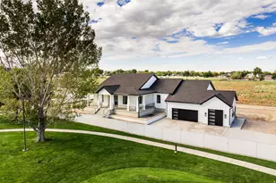 1104 W 10125 S, South Jordan, UT 84095 - Photo 1