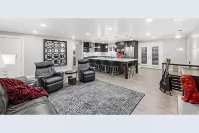 2031 E La Tour Cir, Salt Lake City, UT 84121 - Photo 9