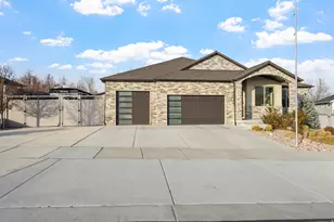 2644 W Titans Ct S, South Jordan, UT 84095 - Photo 7