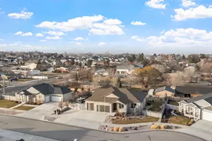 2644 W Titans Ct S, South Jordan, UT 84095 - Photo 51