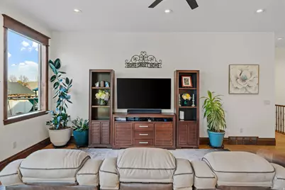 2644 W Titans Ct S, South Jordan, UT 84095 - Photo 11