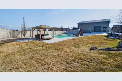 3926 S Panorama Dr, Saratoga Springs, UT 84045 - Photo 45