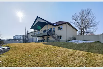 3926 S Panorama Dr, Saratoga Springs, UT 84045 - Photo 43