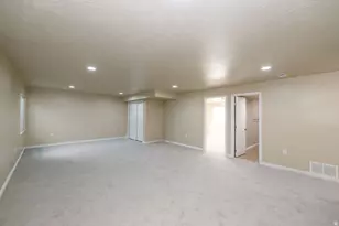 11569 S Oakmond Rd, South Jordan, UT 84009 - Photo 31