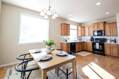 11569 S Oakmond Rd, South Jordan, UT 84009 - Photo 11