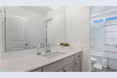 442 S Doubleday St, Mapleton, UT 84664 - Photo 19