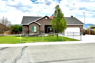 455 S Rock Creek Dr, Gunnison, UT 84634 - Photo 1