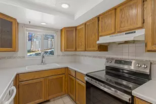 8036 S 2575 E, South Weber, UT 84405 - Photo 11