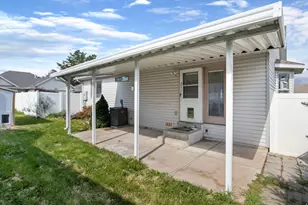 4593 S Promenade Dr W, Roy, UT 84067 - Photo 29