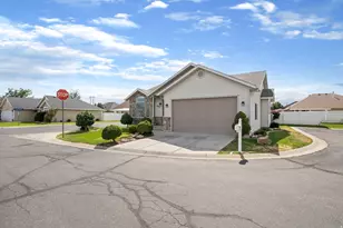 4593 S Promenade Dr W, Roy, UT 84067 - Photo 1